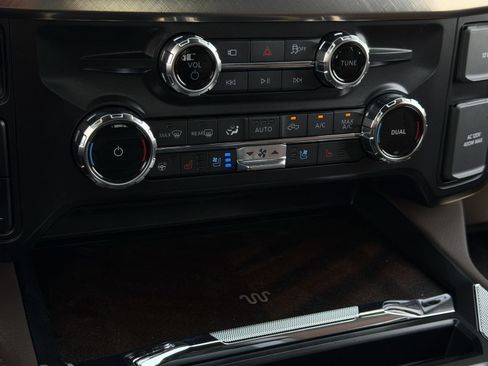 New 2026 Ford F250 King Ranch w/ Chrome Package AWD/4WD image 20