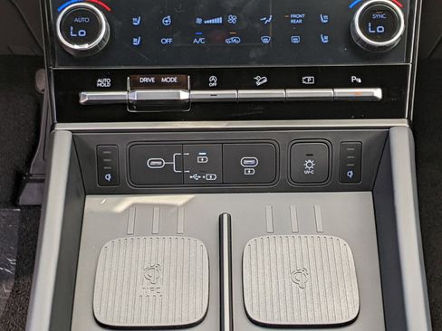 New 2026 Hyundai Santa Fe Calligraphy image 17