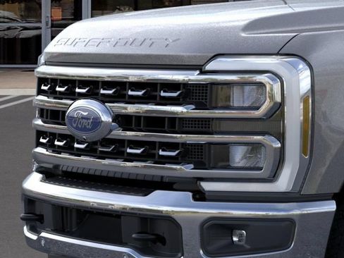 New 2026 Ford F250 Lariat w/ Lariat Premium Package AWD/4WD image 17