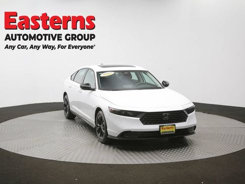 Used 2025 Honda Accord SE image 50