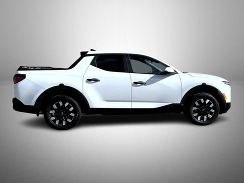 Certified 2026 Hyundai Santa Cruz SE image 4