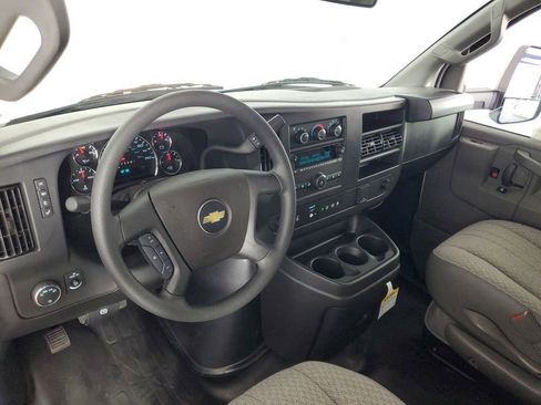 New 2025 Chevrolet Express 3500 w/ Power Convenience Package image 23