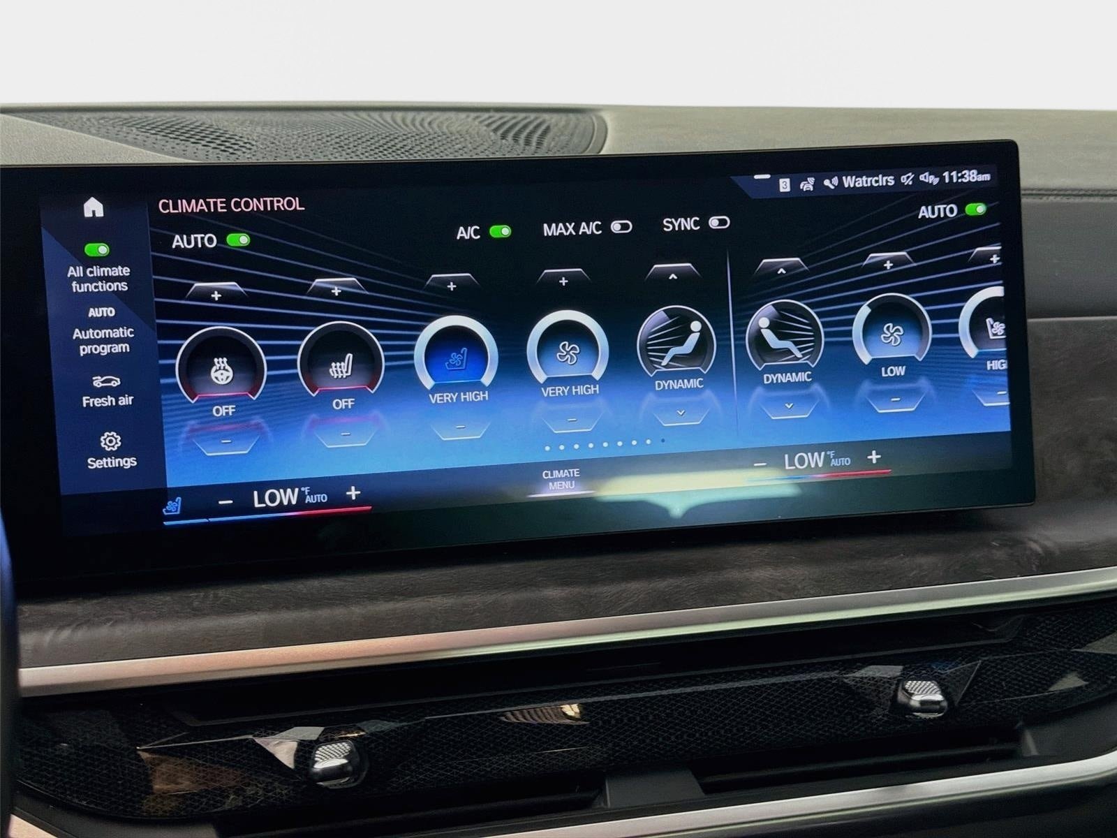 Used 2023 BMW X7 xDrive40i w/ Executive Package AWD/4WD image 19