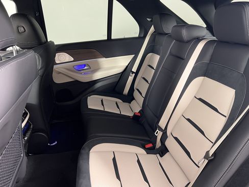 New 2026 Mercedes-Benz GLE 63 AMG S image 20
