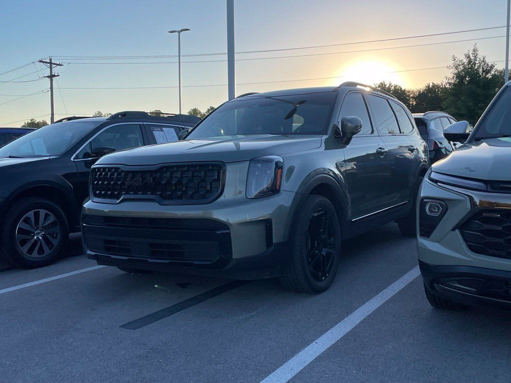 Certified 2025 Kia Telluride EX X-Line AWD/4WD image 4