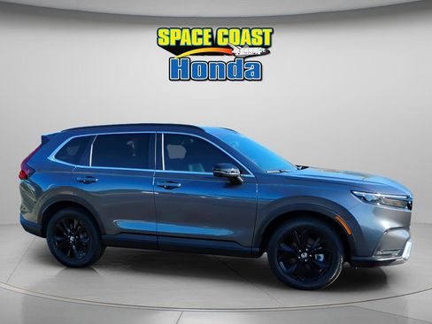 Used 2024 Honda CR-V Sport Touring image 12