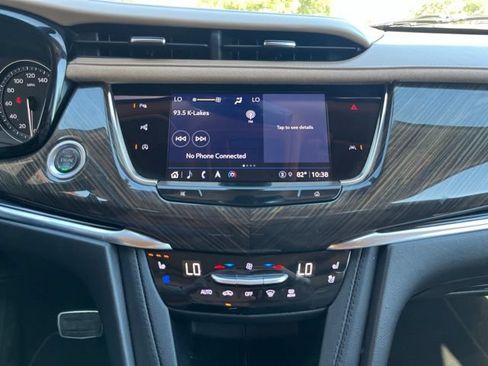 Used 2023 Cadillac XT6 Sport w/ Platinum Package AWD/4WD image 33