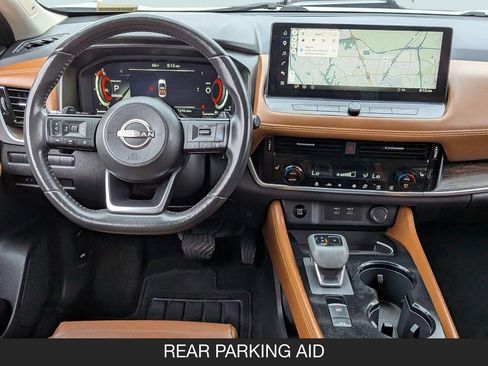 Used 2024 Nissan Rogue Platinum FWD image 13