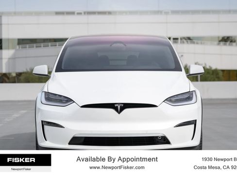 Used 2023 Tesla Model X Plaid image 5