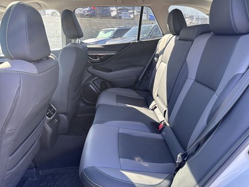 Certified 2025 Subaru Outback Onyx Edition image 28