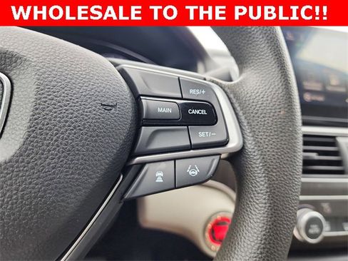 Used 2018 Honda Accord EX image 26