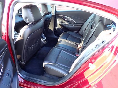 Used 2016 Buick LaCrosse Premium AWD/4WD image 8
