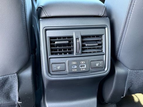 New 2026 Subaru Outback Limited AWD/4WD image 14