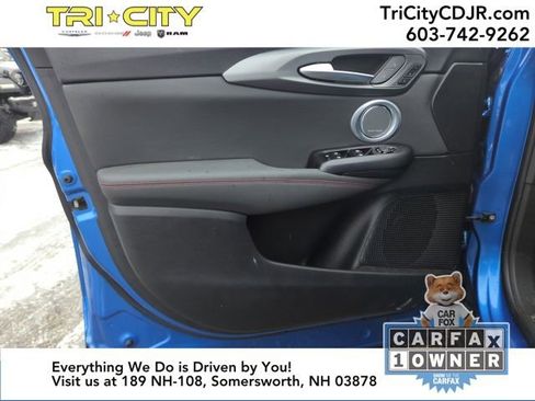 Used 2024 Dodge Hornet GT w/ GT Blacktop Package image 12