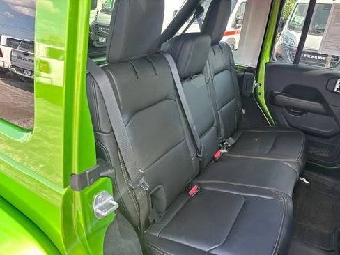 Used 2025 Jeep Wrangler Unlimited Rubicon 392 AWD/4WD image 24