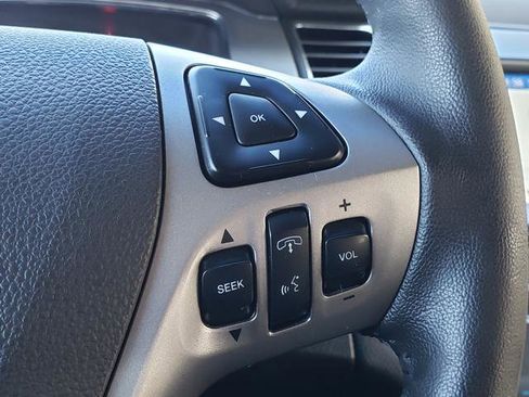 Used 2016 Ford Taurus SEL w/ Equipment Group 201A image 22