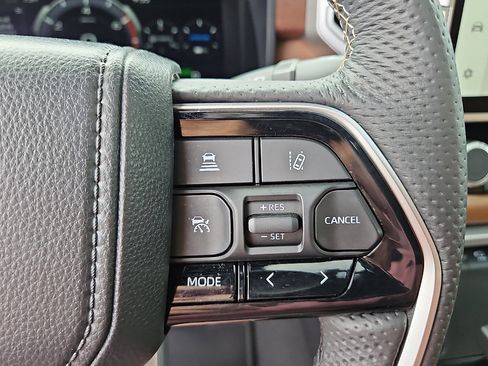 Used 2025 Toyota Tundra 1794 Edition AWD/4WD image 19