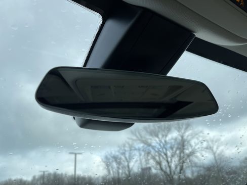 Certified 2025 Cadillac XT5 Premium Luxury image 29