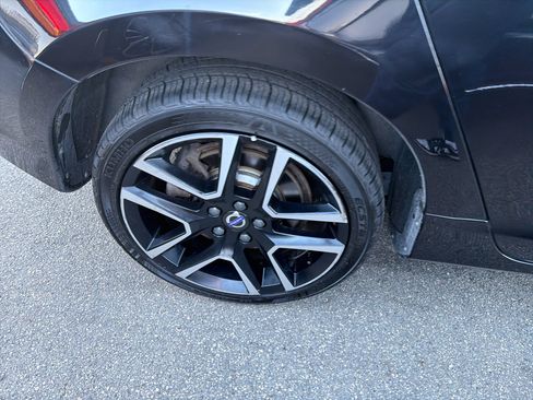 Used 2018 Volvo S60 T5 Dynamic w/ Protection Package image 5