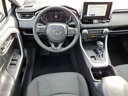 Used 2023 Toyota RAV4 XLE image 12
