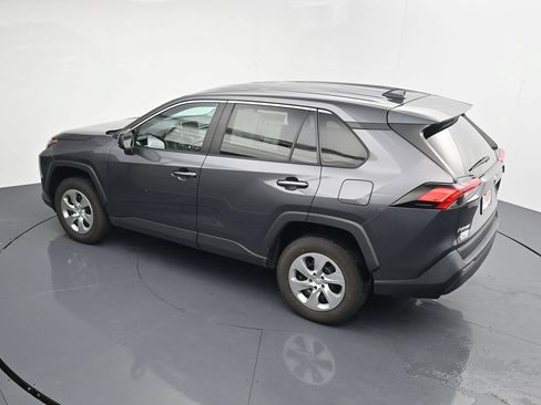 Used 2023 Toyota RAV4 LE AWD/4WD image 27