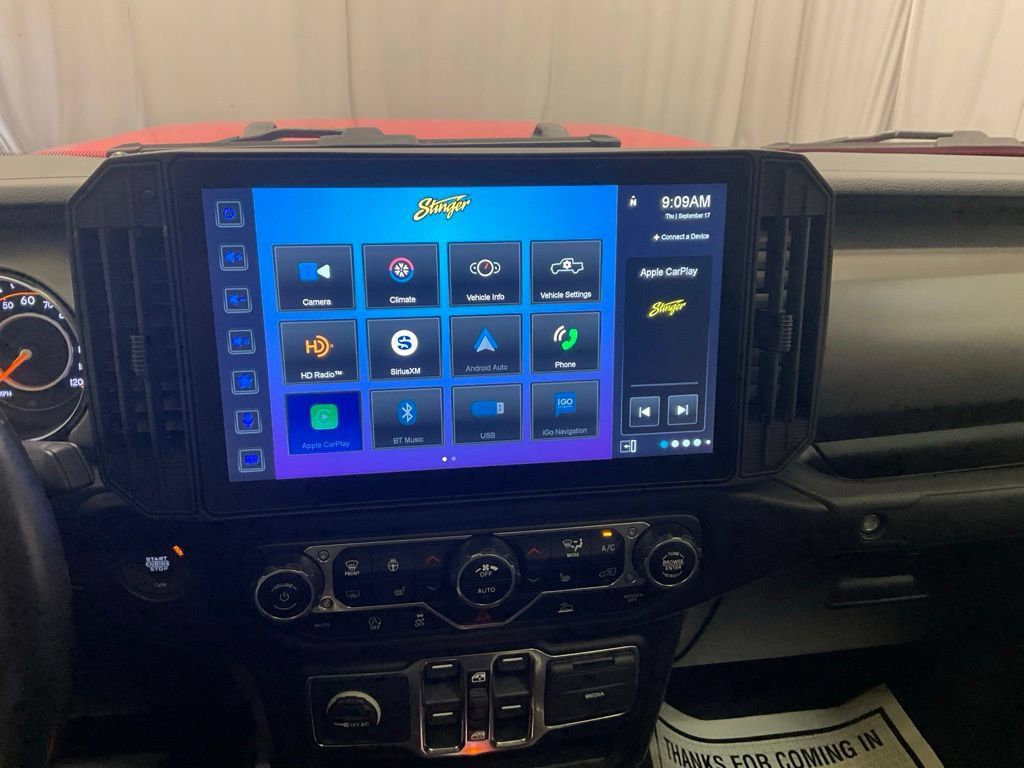Used 2021 Jeep Gladiator Sport AWD/4WD image 20