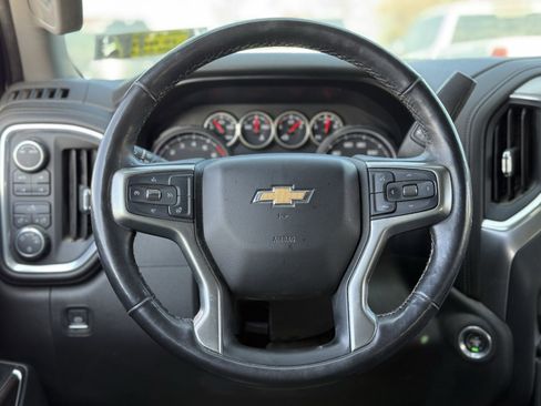 Used 2021 Chevrolet Silverado 1500 LT w/ Z71 Off-Road Package image 14