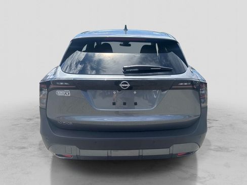 Certified 2025 Nissan Kicks SV FWD image 4