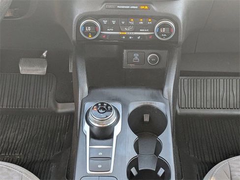 Used 2021 Ford Escape SE w/ Convenience Package image 22