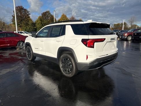 New 2026 GMC Terrain Elevation w/ Black Edition image 2