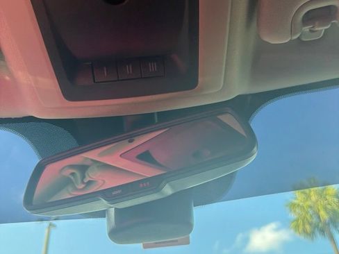 Used 2017 RAM 1500 Laramie AWD/4WD image 16
