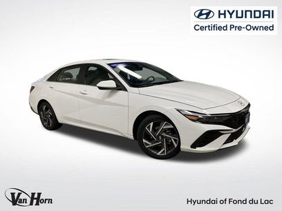 Certified 2025 Hyundai Elantra SEL w/ Cargo Package