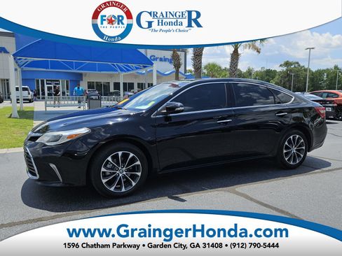 Used 2016 Toyota Avalon XLE Plus FWD image 1