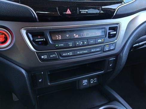 Used 2022 Honda Pilot EX-L image 25