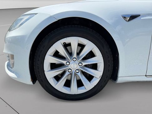 Used 2018 Tesla Model S 75D AWD/4WD image 12