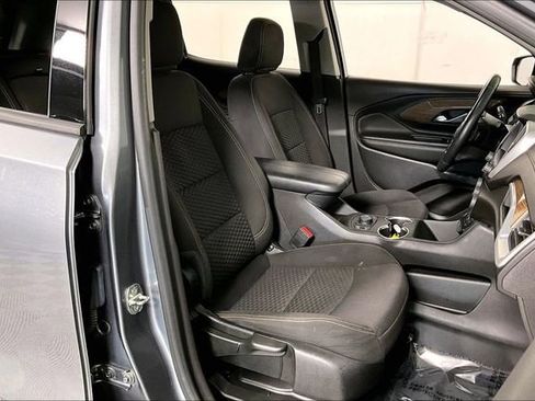 Used 2021 GMC Terrain SLE w/ Driver Convenience Package image 7