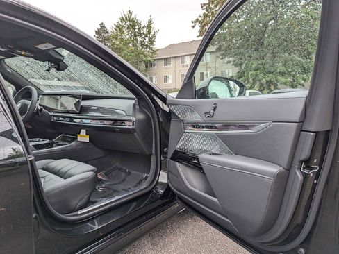 New 2025 BMW 760i xDrive 760i xDrive image 10