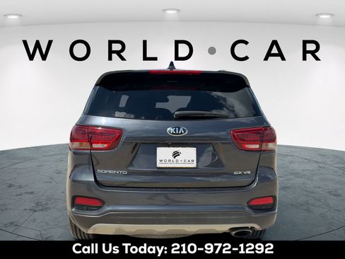 Used 2019 Kia Sorento EX AWD/4WD image 7
