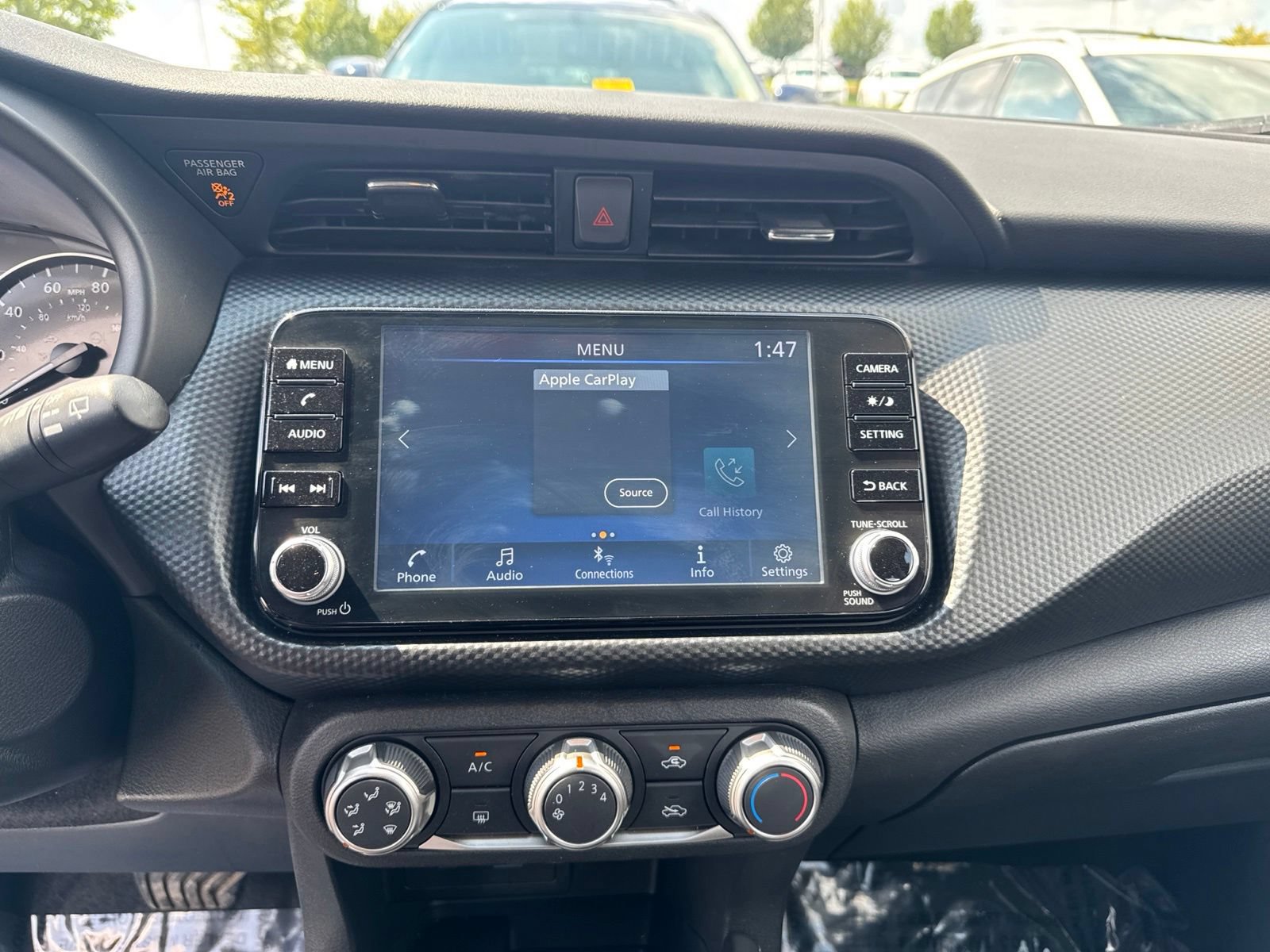 Used 2023 Nissan Kicks SV w/ Interior Electronics Package FWD image 22