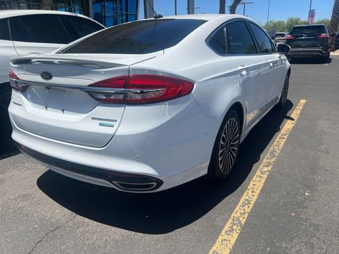 Used 2017 Ford Fusion Titanium FWD image 3