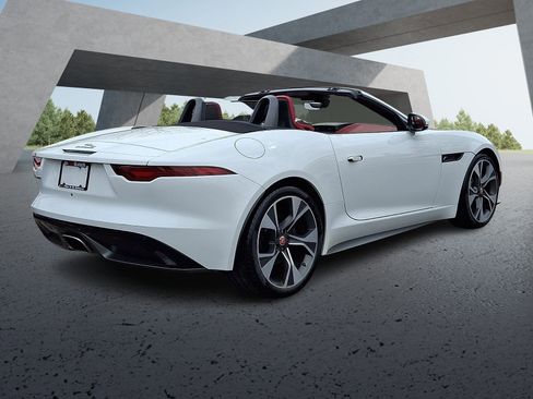 Used 2021 Jaguar F-TYPE First Edition RWD image 6
