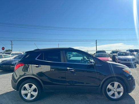 Used 2016 Buick Encore FWD image 4