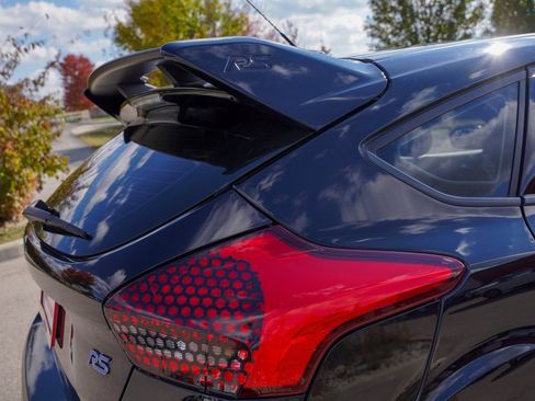 Used 2017 Ford Focus RS image 44