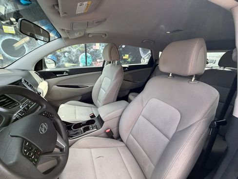 Used 2016 Hyundai Tucson SE w/ Option Group 02 AWD/4WD image 23