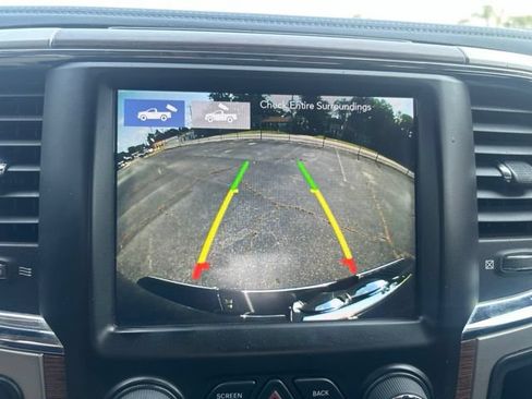 Used 2018 RAM 2500 Laramie AWD/4WD image 10