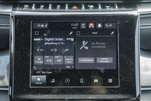 Used 2023 Jeep Grand Cherokee Altitude AWD/4WD image 34