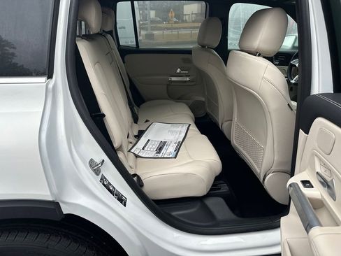 New 2026 Mercedes-Benz GLB 250 image 17