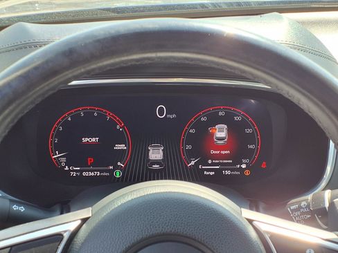 Used 2023 Acura MDX SH-AWD w/ Technology Package image 18