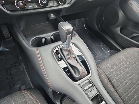 Certified 2025 Honda HR-V Sport image 23