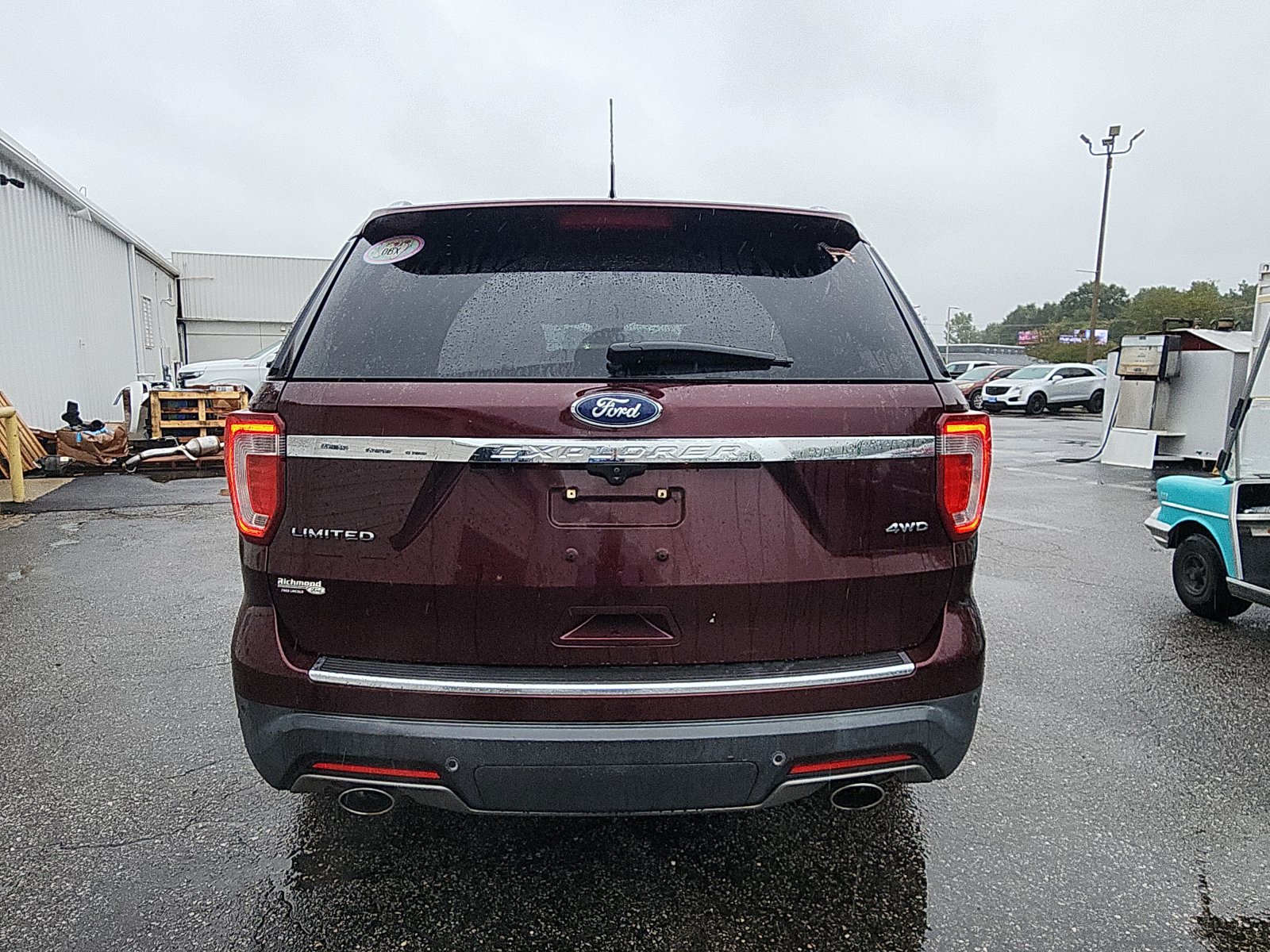 Used 2019 Ford Explorer Limited w/ Class III Trailer Tow Package AWD/4WD image 4